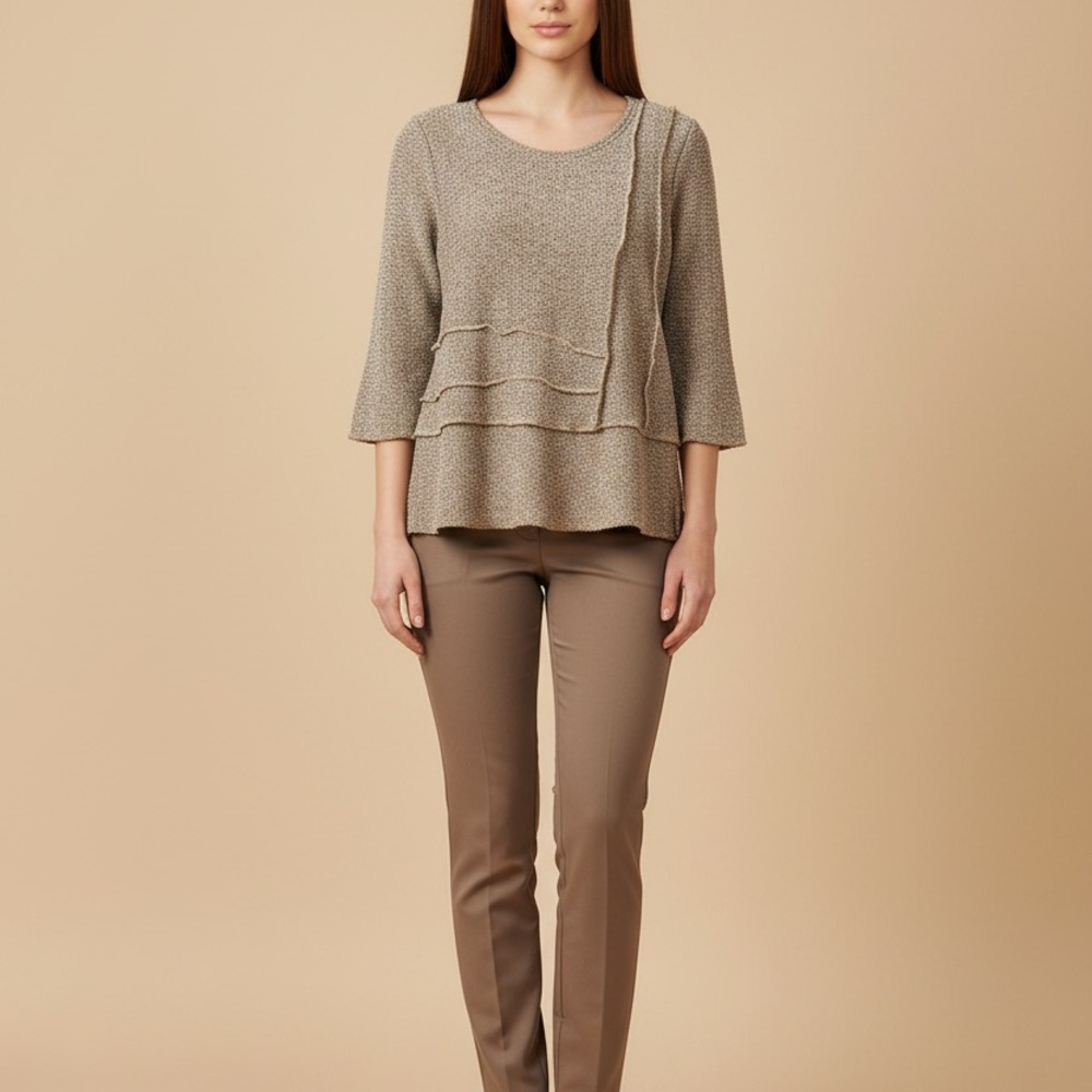 Thermal Ruffle ladies top, size medium